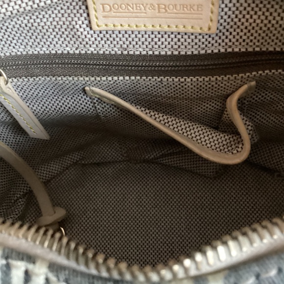 Dooney & Bourke monogram canvas handbag - Picture 6 of 11